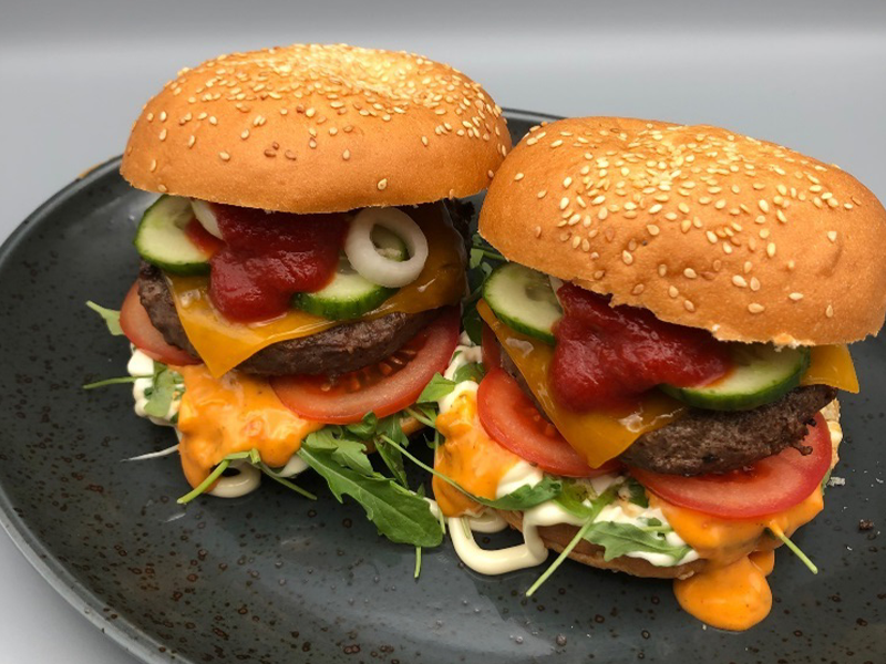 Running Back Deluxe Burger