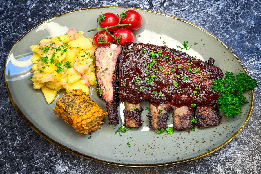 Bild 1 - St. Louis Style Ribs mit bayrischem Kartoffelsalat