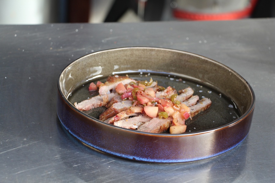Bild 1 - Iberico Secreto mit Pfirsisch Jalape�o Chutney