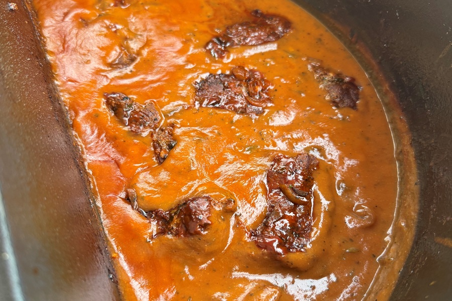 Bild 1 - Zarte Iberico Schweineb�ckchen aus dem Feuertopf