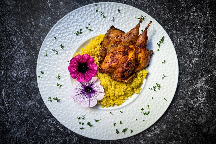 Bild 1 - �Roadkill�-Wachtel auf cremigem Risotto Milanese