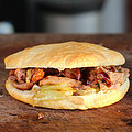 Kung Fu Burger � Entenburger mit Hoisin und Gurkensalat