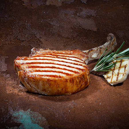 Duroc Tomahawk Steak